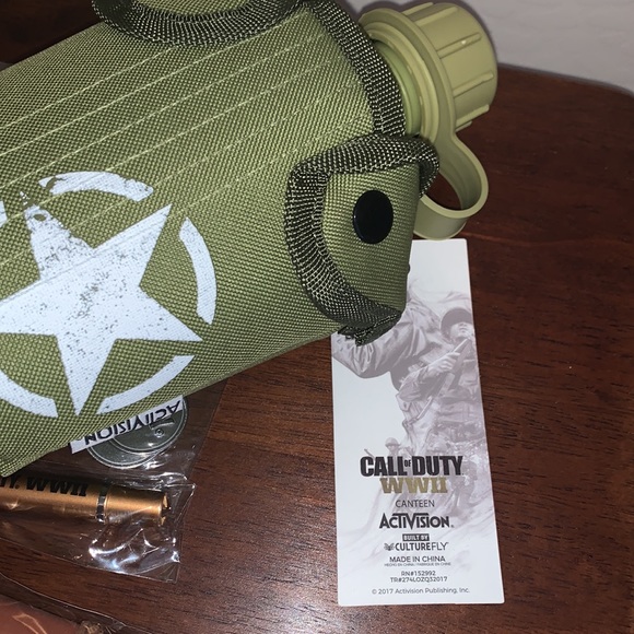 CALL OF DUTY WW2 BRAND NEW SPECIAL EDITION COLLECTOR BOX - Picture 7 of 16